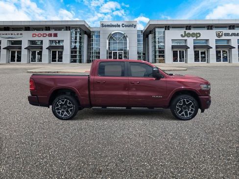 Certified 2025 RAM 1500 Laramie w/ Sport Appearance Package AWD/4WD image 9