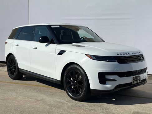Used 2025 Land Rover Range Rover Sport SE image 7