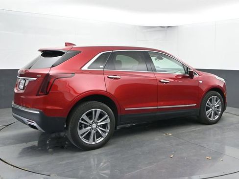 Used 2025 Cadillac XT5 Premium Luxury AWD/4WD image 11