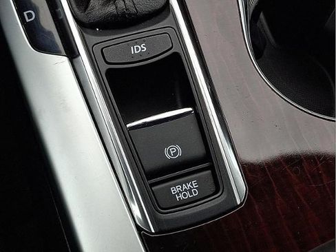 Used 2015 Acura TLX FWD image 24