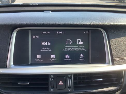 Used 2019 Kia Optima S FWD image 16
