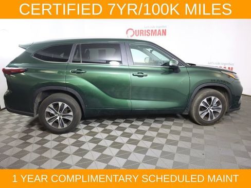 Used 2024 Toyota Highlander XLE FWD image 25