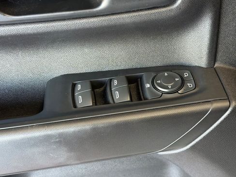 Used 2022 Chevrolet Silverado 1500 Custom RWD image 13