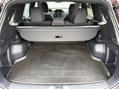 Used 2026 Subaru Forester Premium AWD/4WD image 17