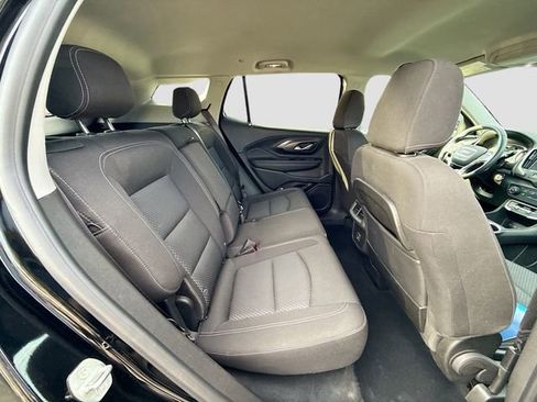 Used 2022 GMC Terrain SLE image 27