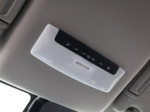 New 2025 Nissan Versa SV w/ Trunk Package image 16