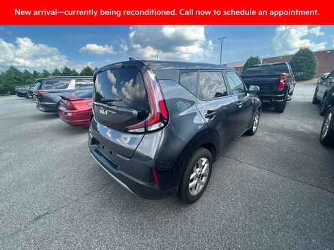 Certified 2024 Kia Soul LX w/ Option Group 015 FWD image 7