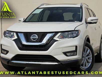 Used 2018 Nissan Rogue SV w/ Sun & Sound Touring Package