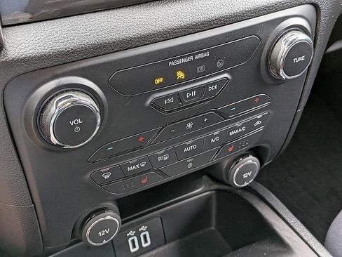 Used 2021 Ford Ranger Lariat w/ Equipment Group 501A High image 24