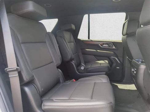 Used 2026 GMC Yukon Denali w/ LPO, Floor Liner Package AWD/4WD image 24