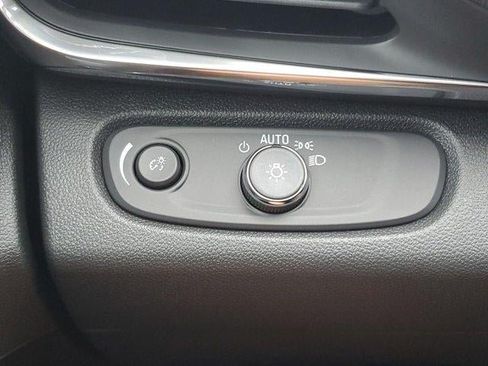 New 2026 Buick Envista Sport Touring w/ Convenience I Package FWD image 30