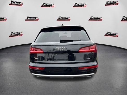Used 2019 Audi Q5 Prestige w/ Prestige Package image 6