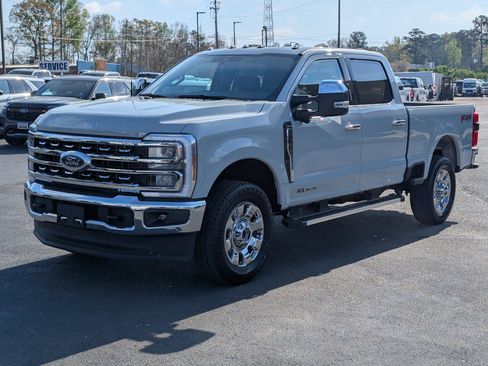 New 2026 Ford F350 Lariat w/ Chrome Package image 2