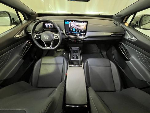 Used 2024 Volkswagen ID.4 Pro S image 13