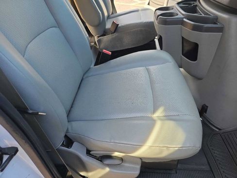 Used 2018 Ford E-350 and Econoline 350 Super Duty w/ Power Windows & Locks Group image 19