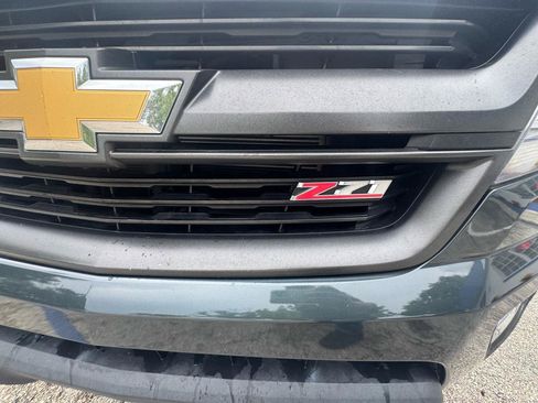 Used 2017 Chevrolet Colorado Z71 AWD/4WD image 30