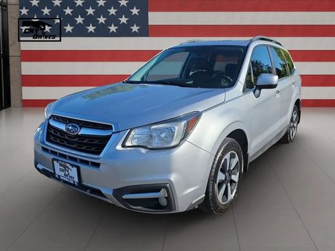 Used 2017 Subaru Forester 2.5i Limited AWD/4WD image 1
