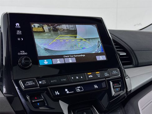 Used 2024 Honda Odyssey EX-L image 11