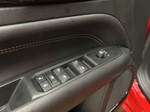 Used 2022 Jeep Compass Limited image 24