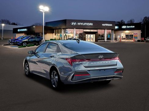 New 2026 Hyundai Elantra SEL Sport w/ Cargo Package image 5