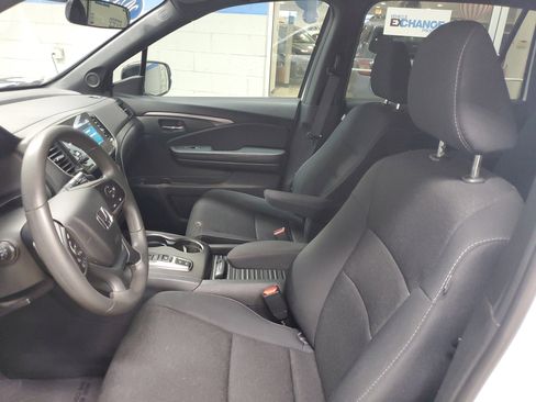Used 2021 Honda Passport Sport image 18