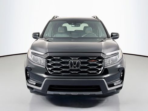 Certified 2023 Honda Passport TrailSport image 2