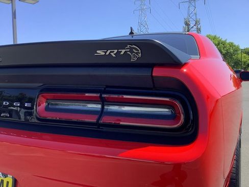 Used 2021 Dodge Challenger SRT Hellcat Redeye image 36