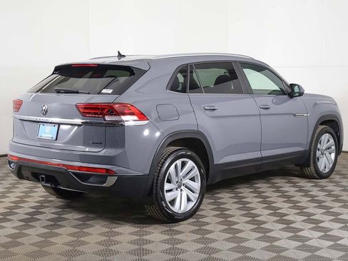 Used 2023 Volkswagen Atlas Cross Sport SE w/ Panoramic Sunroof Package image 10