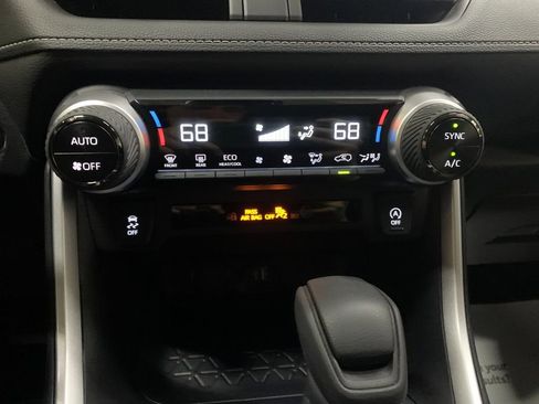 Used 2024 Toyota RAV4 XLE image 24