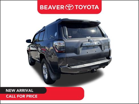 Used 2019 Toyota 4Runner SR5 image 1