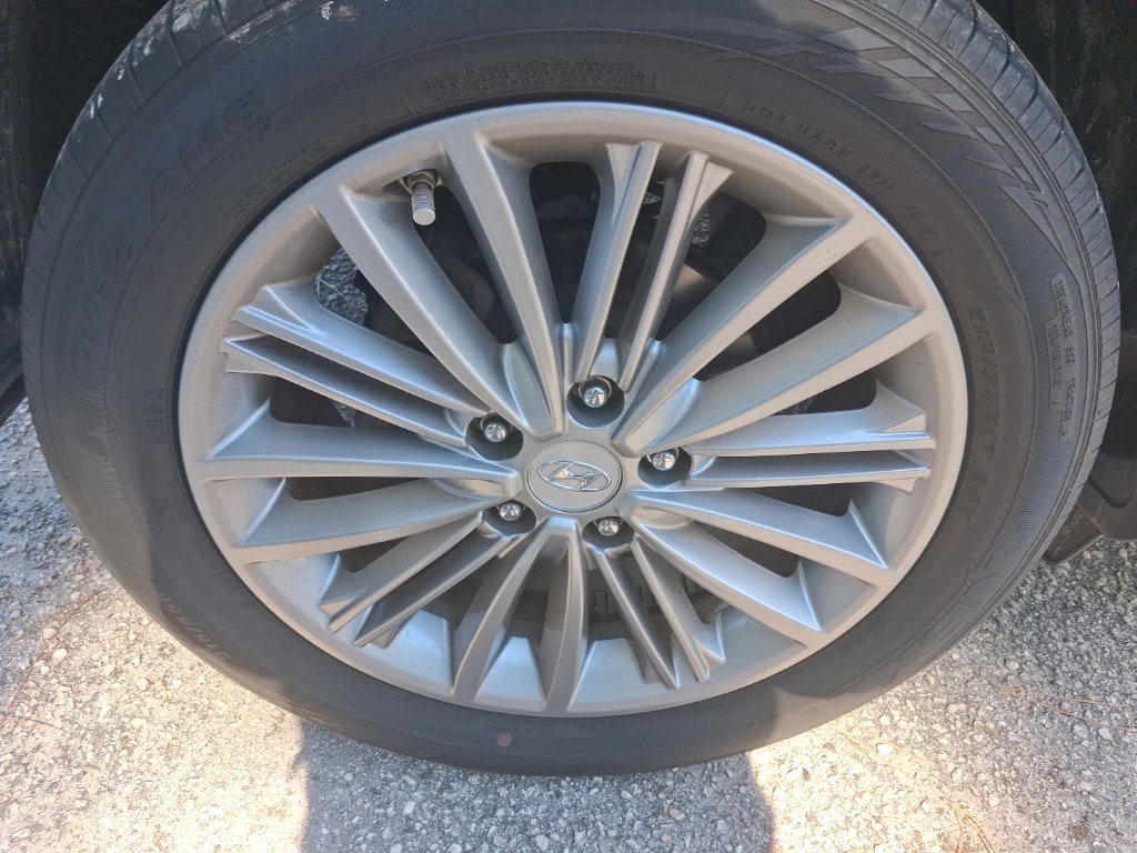 Used 2020 Hyundai Kona SEL FWD image 12