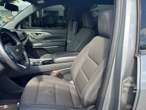 Used 2024 Chevrolet Traverse LS w/ LPO, Floor Liner Package FWD image 9