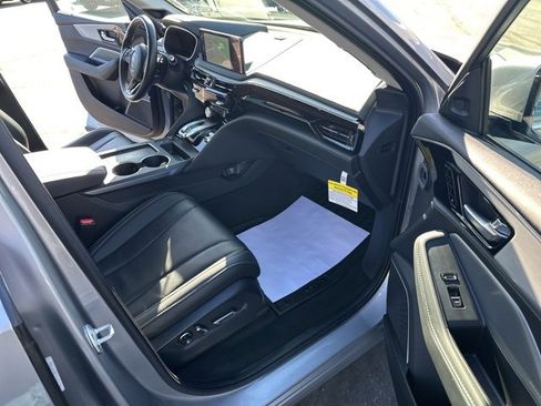 Certified 2025 Acura MDX w/ Technology Package image 20
