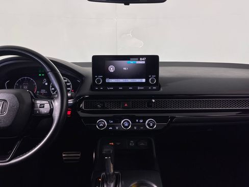 Used 2024 Honda Civic Sport image 16
