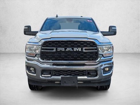 Used 2024 RAM 3500 Big Horn image 2