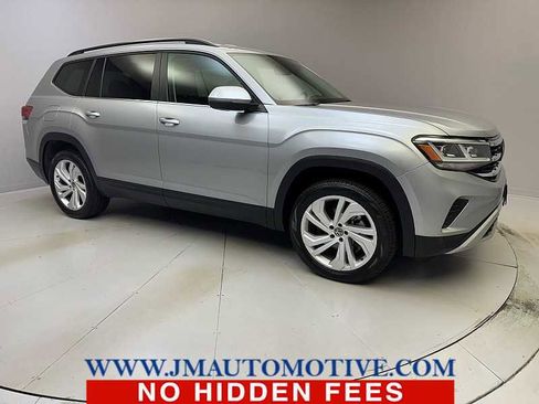 Used 2023 Volkswagen Atlas SE AWD/4WD image 7