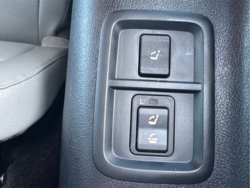 Used 2014 Toyota Sequoia Platinum w/ Preferred Accessory Package image 29