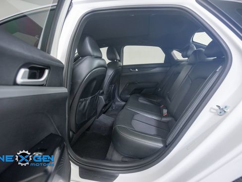 Used 2022 Kia K5 GT-Line w/ GT-Line FWD Premium Package image 27
