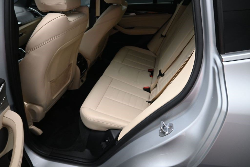 Used 2019 BMW X3 sDrive30i w/ Premium Package RWD image 17