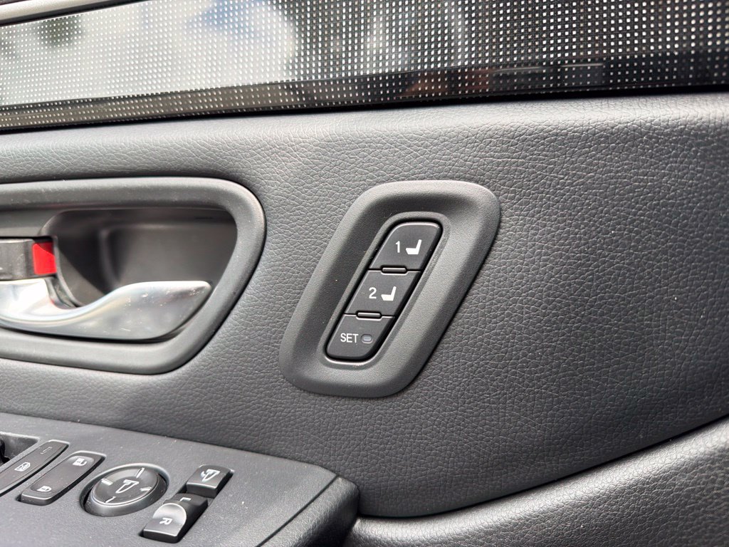 Used 2023 Honda Pilot Elite image 18