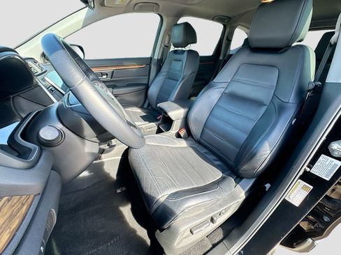 Used 2018 Honda CR-V Touring image 26