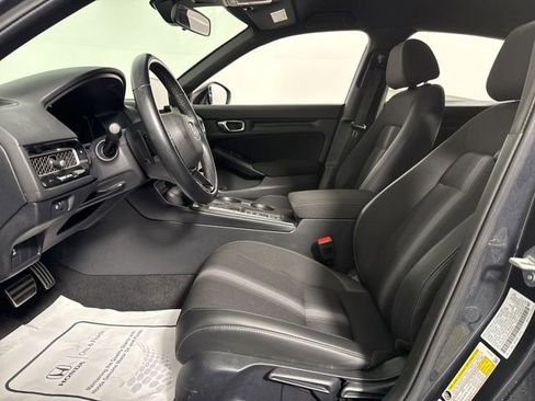 Used 2025 Honda Civic Sport image 14