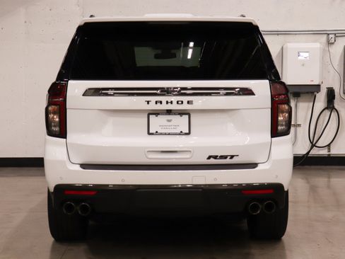 Used 2022 Chevrolet Tahoe RST w/ Sport Performance Package image 4