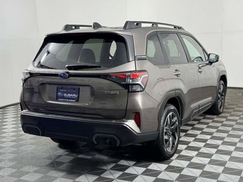 Certified 2025 Subaru Forester Limited AWD/4WD image 10