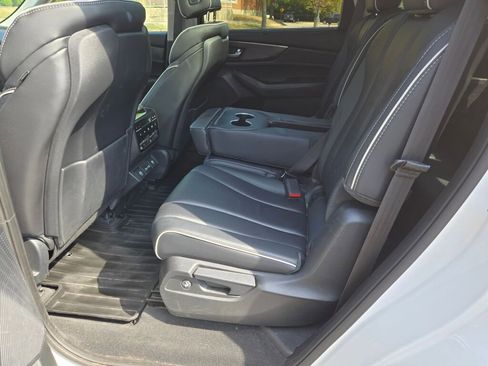 Used 2023 Acura MDX SH-AWD w/ Advance Package image 20