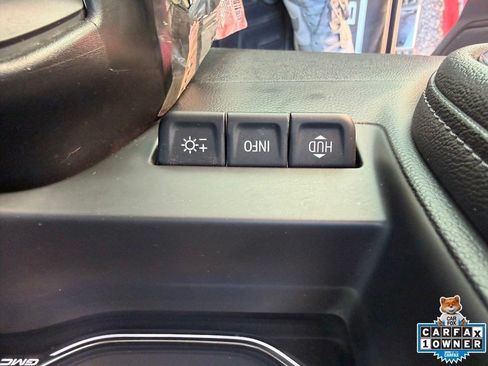 Used 2021 GMC Sierra 2500 Denali w/ Denali Ultimate Package AWD/4WD image 20