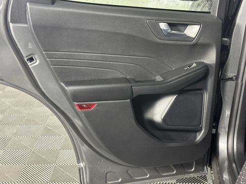 Used 2025 Ford Escape ST-Line w/ Tech Pack #1 FWD image 24