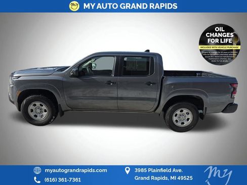 Used 2022 Nissan Frontier S w/ Technology Package image 4