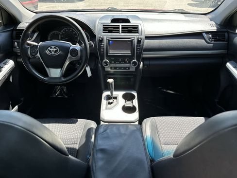 Used 2012 Toyota Camry SE image 15
