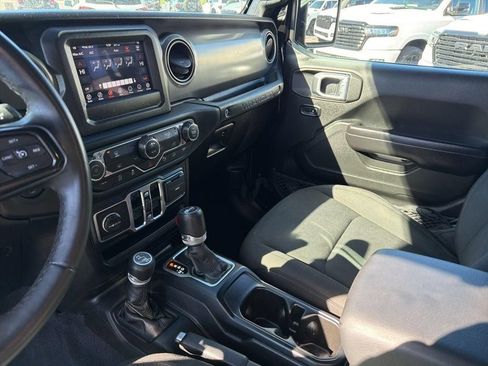 Used 2019 Jeep Wrangler Unlimited Sport S AWD/4WD image 28
